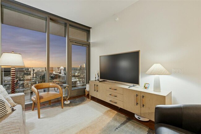 Foto del edificio - 44 East Ave