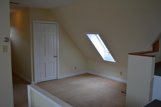 Foto del edificio - 1353 Highland St