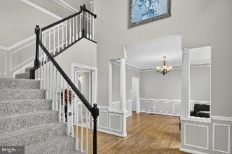 Building Photo - 4512 Rutherford Way