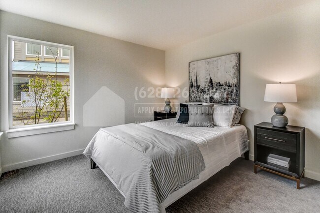 Foto del edificio - 250 SE Orchard Dr