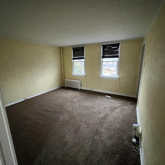 629 Maple St, Scranton, PA 18505 House Rental in Scranton, PA