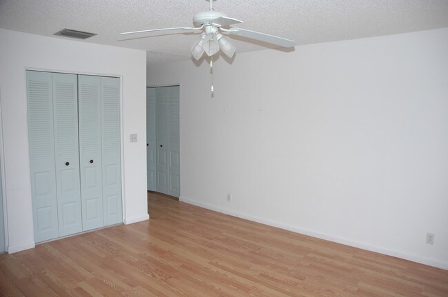 Building Photo - 10573  Greenbriar Court