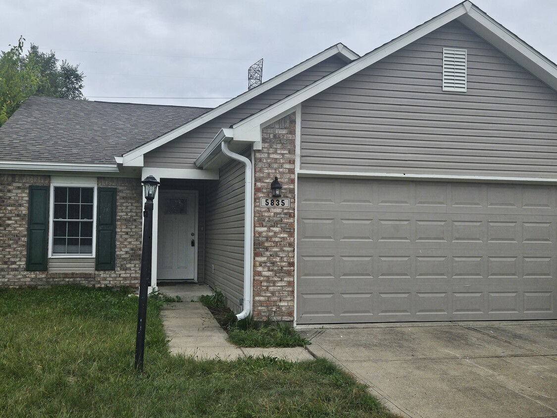 5835 Cedar Lake Dr, Indianapolis, IN 46254 House Rental in