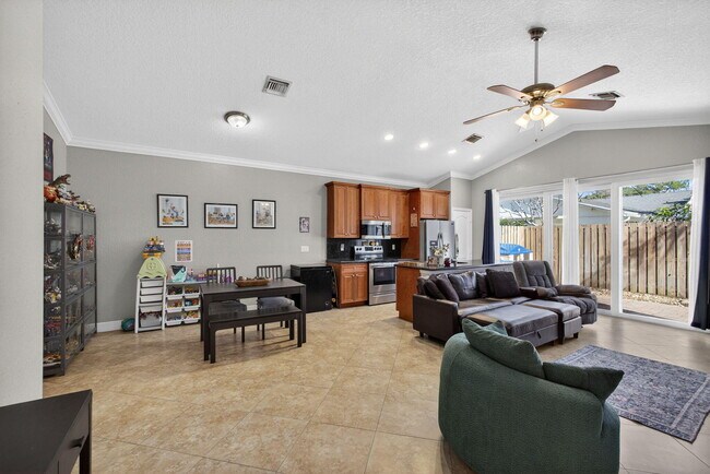Foto del edificio - 3125 Shelby Way