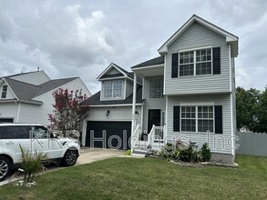 Building Photo - 308 Carver St