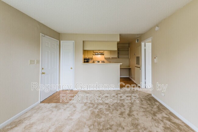 Building Photo - 4225 Thornbriar Ln