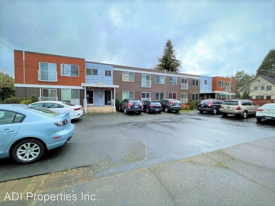 Primary Photo - 1 br, 1 bath House - 3866 SE Taylor St #204