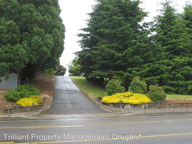 Foto del edificio - 3 br, 3 bath House - 1684 Doaks Ferry Rd NW