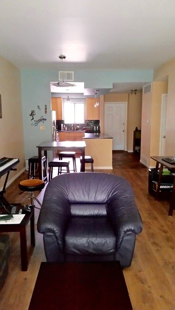 Foto del edificio - 3260 47th St