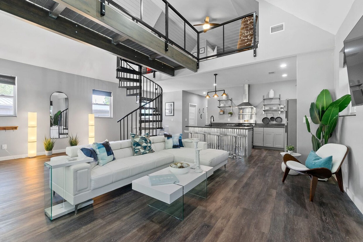 Foto principal - 52 Florida Ave