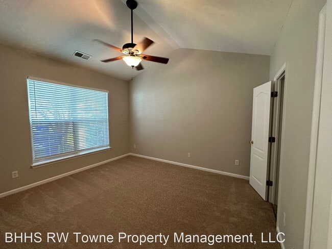 Foto del edificio - 3 br, 2.5 bath House - 1102 Island Park Ci...