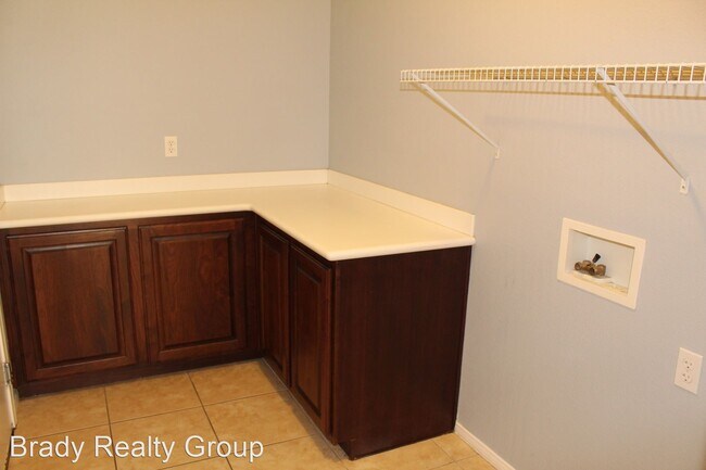 Foto del edificio - 3 br, 2.5 bath House - 10410 Timber Star Ln