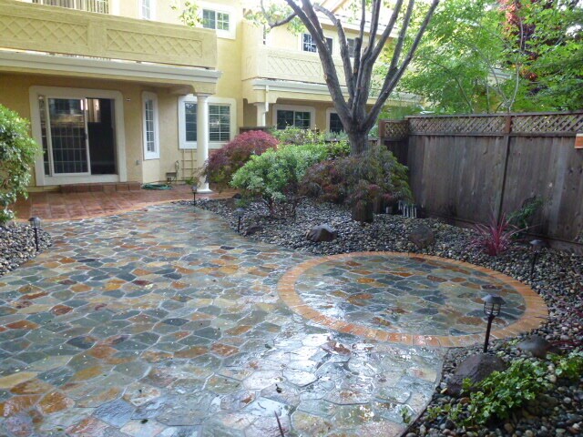 Building Photo - 24 Tyrella Ct