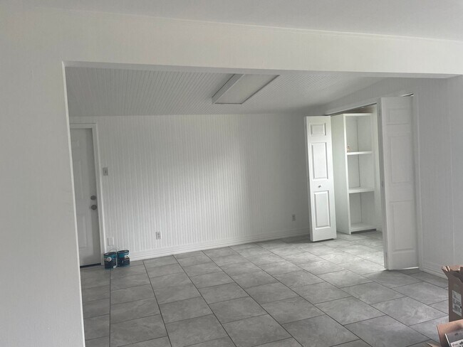 Foto del edificio - 4022 Lowman St