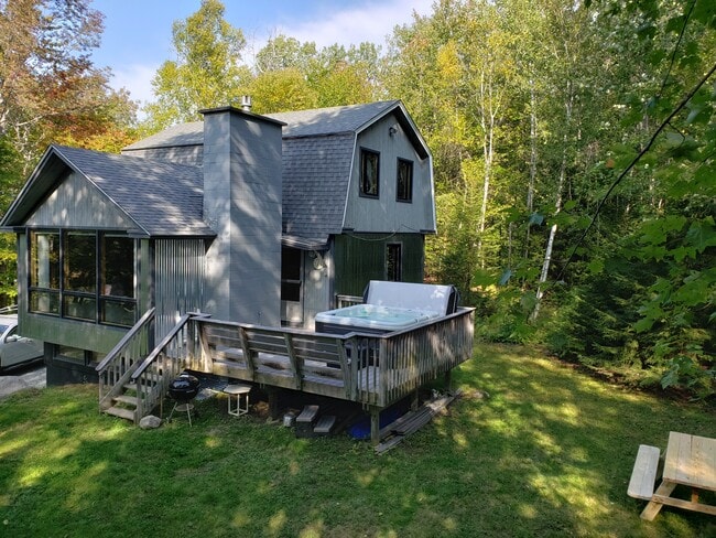 Building Photo - 51 Bluebrook Rd