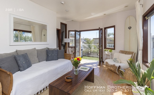 Building Photo - 19 Wavecrest Ave. #7 Venice, CA 90291