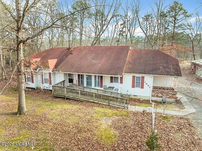 Foto del edificio - 1097 Lakewood Farmingdale Rd