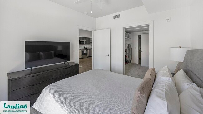 Foto del edificio - 707 S Farmer Ave