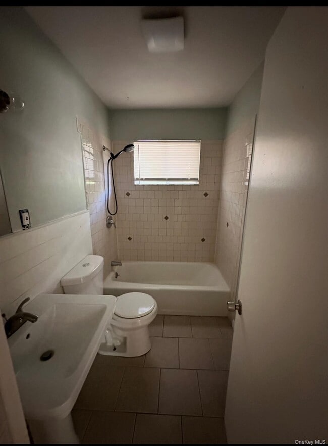 Building Photo - 2471 NY-302