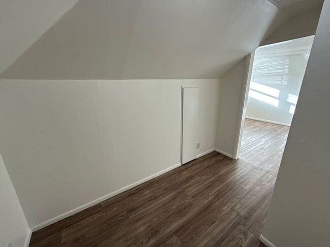 Foto del edificio - 635 Thompson Ave NE