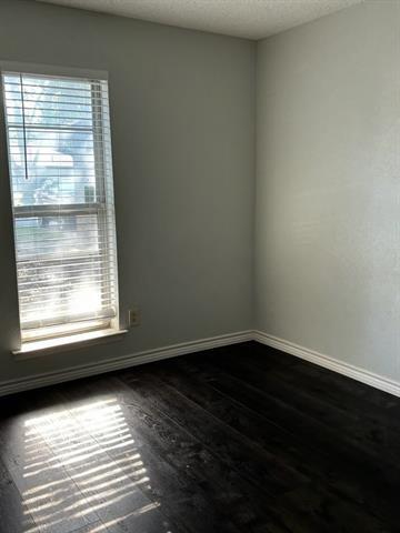Building Photo - 2214 Lavon Creek Ln