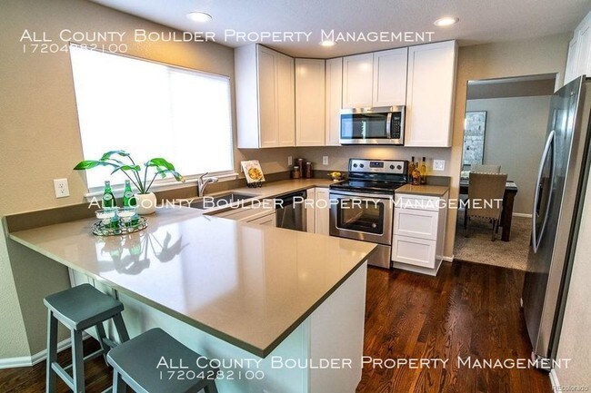 Foto del edificio - 879 W Chestnut Cir
