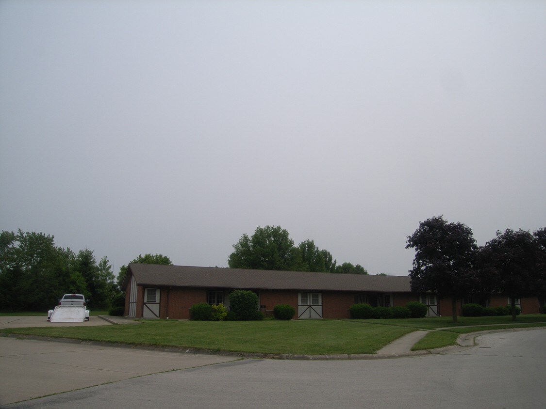 Foto del edificio - Farmview Apartments