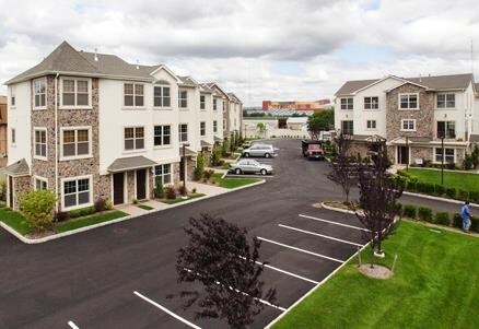 Foto del edificio - 1625 Paterson Plank Rd