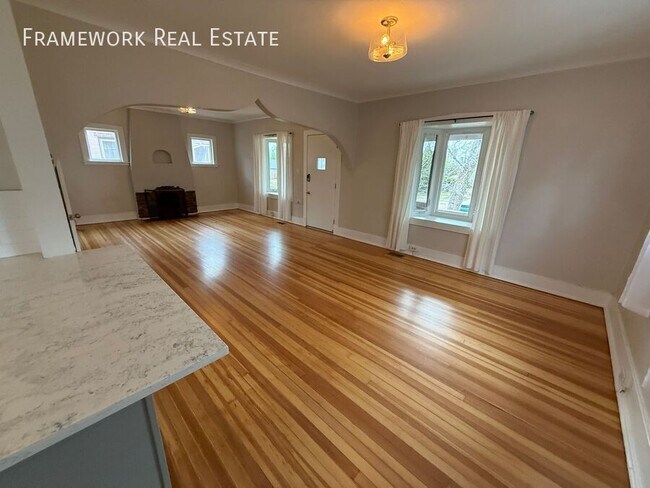 Foto del edificio - 2750 Clayton St