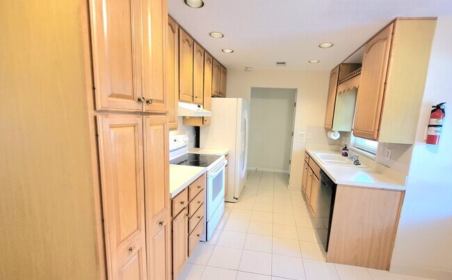 Foto del edificio - 6781 298th Ave N