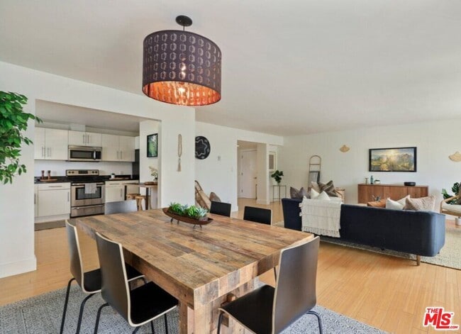 Foto del edificio - 6624 Springpark Ave