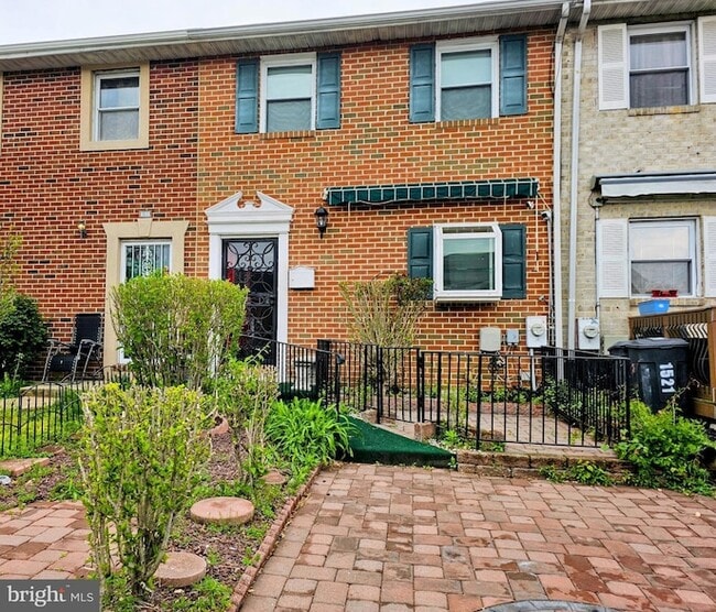 Photo - 1519 Roosevelt Dr Townhome