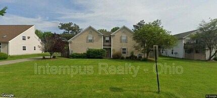 Building Photo - 7468 Huntington Dr