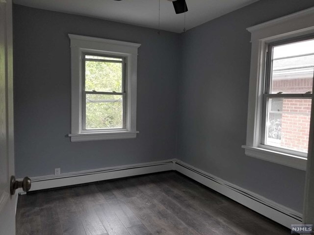 Building Photo - 111 E Central Blvd