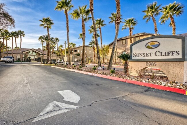 Foto del edificio - 8985 S Durango Dr