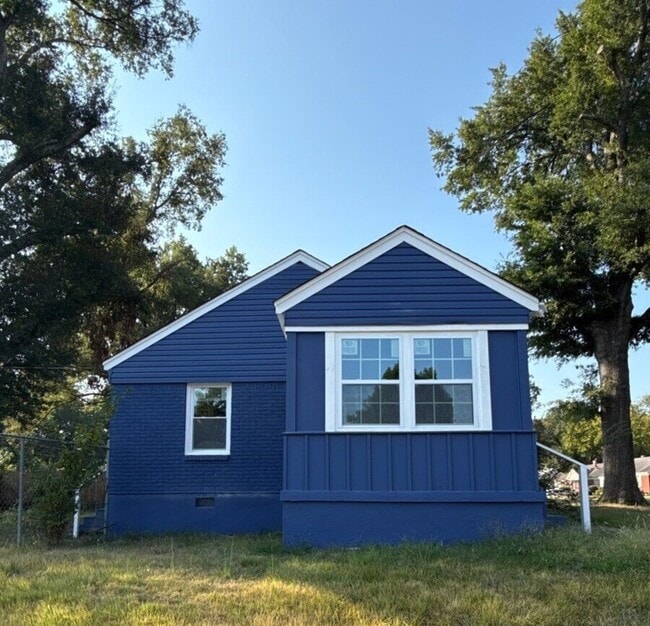 Building Photo - 1064 Brower St