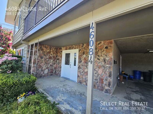 Building Photo - 46084 Clare Ave