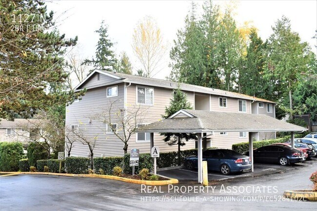 Foto del edificio - 1127 N 198th St