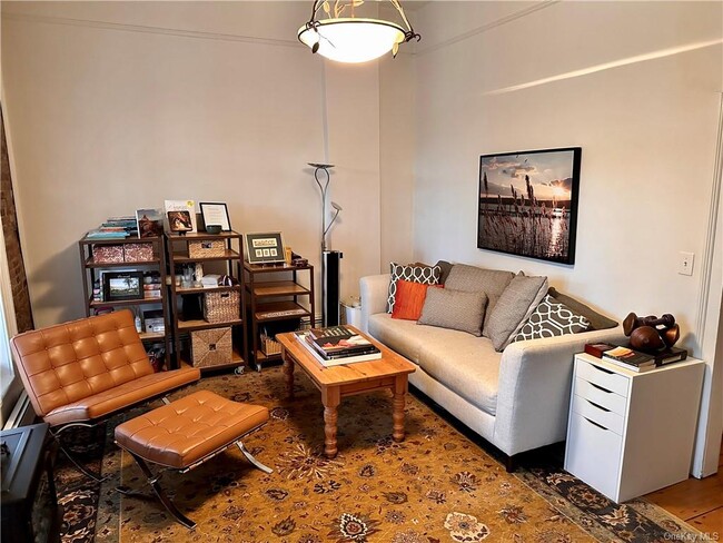 Building Photo - 500 Piermont Ave