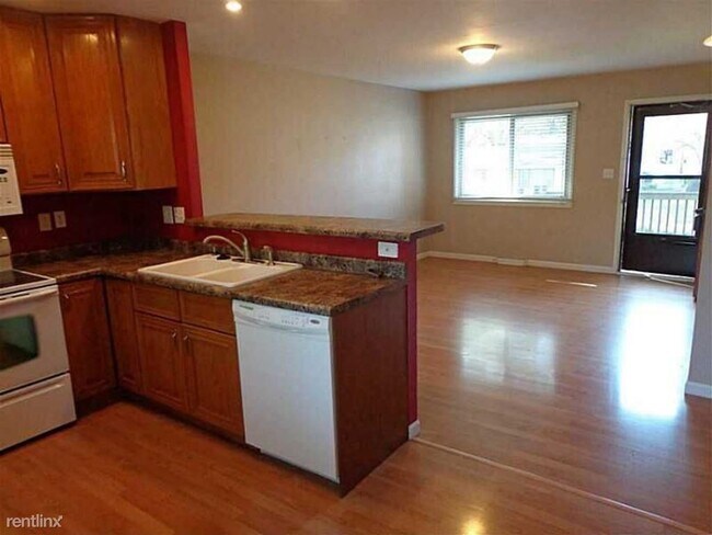 Foto del edificio - 4 br, 2 bath House - 5140 Harbet Avenue No...