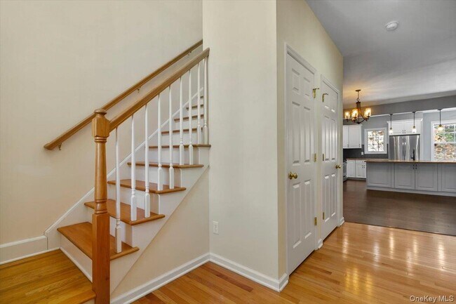 Foto del edificio - 135 N River Dr