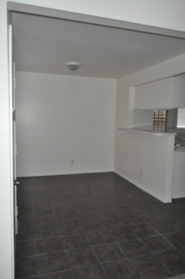 Foto del edificio - 4059 W 137th St