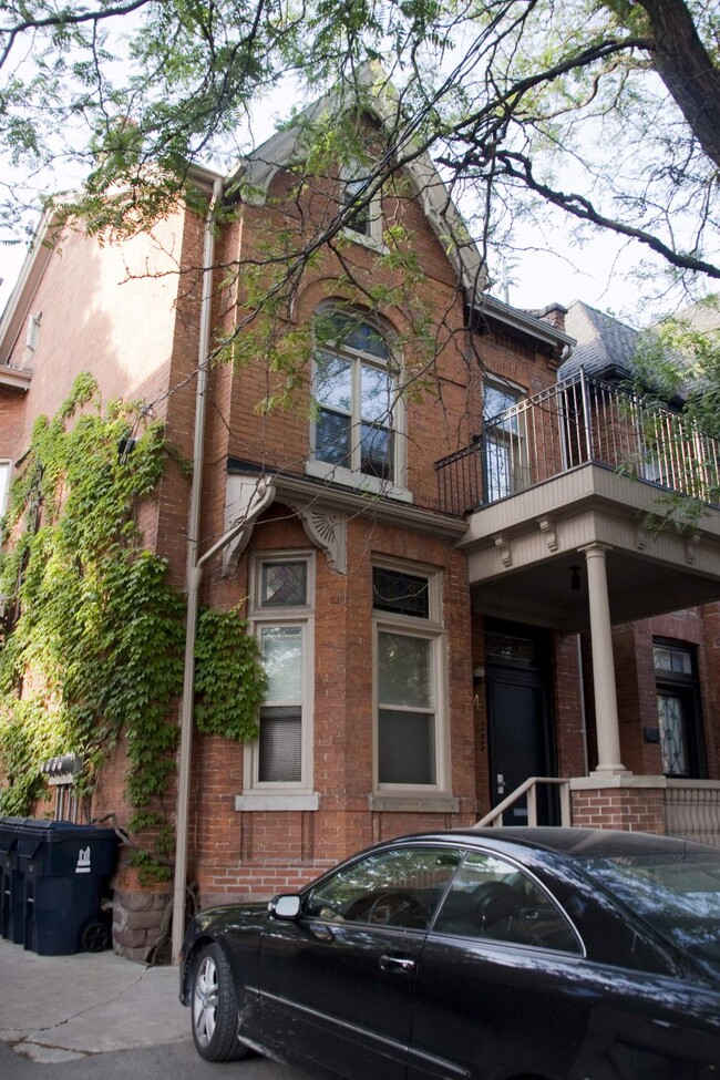 Building Photo - 24 Webster Av