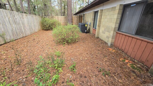 Patio trasero cerrado - 4226 SW 69th Ter