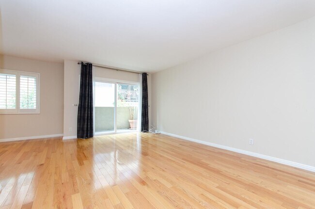 Foto del edificio - Stunning renovated apartment in the Heart ...