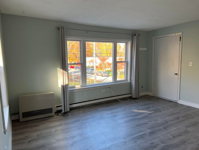 Building Photo - 53 Agassiz St