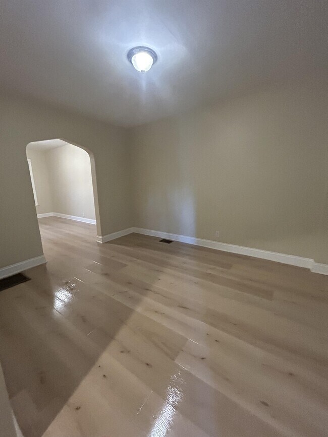Foto del edificio - 7322 S Kenwood Ave