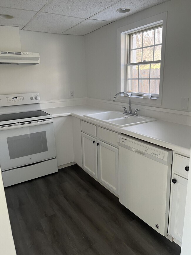 10 W Main St, Beacon, NY 12508 Townhome Rentals in Beacon NY