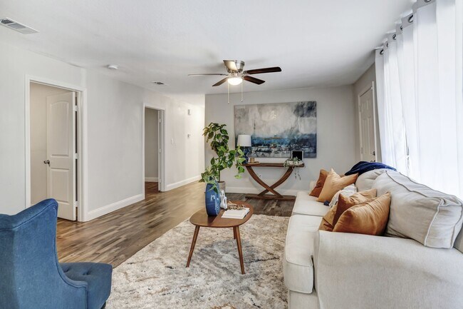 Living Room #1 - 3123 Biway St