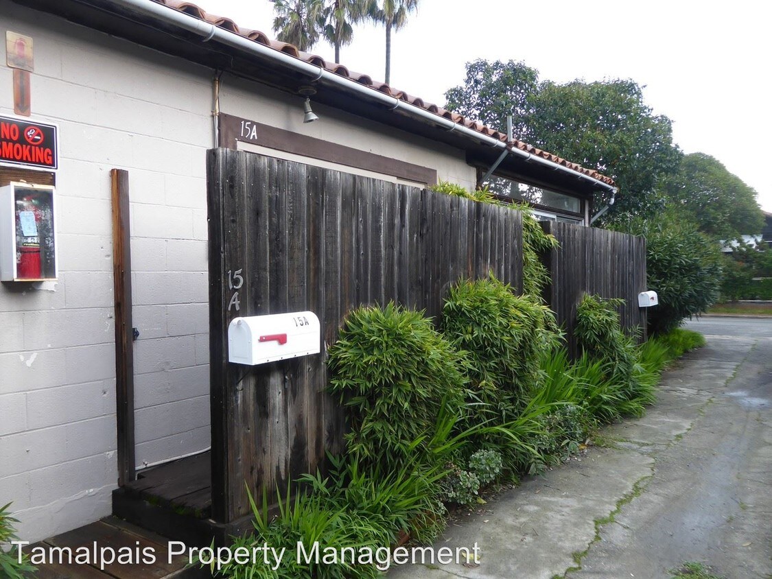 Foto principal - 15-17A Warner Ct